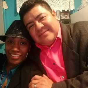 Meet your Posher, Santos